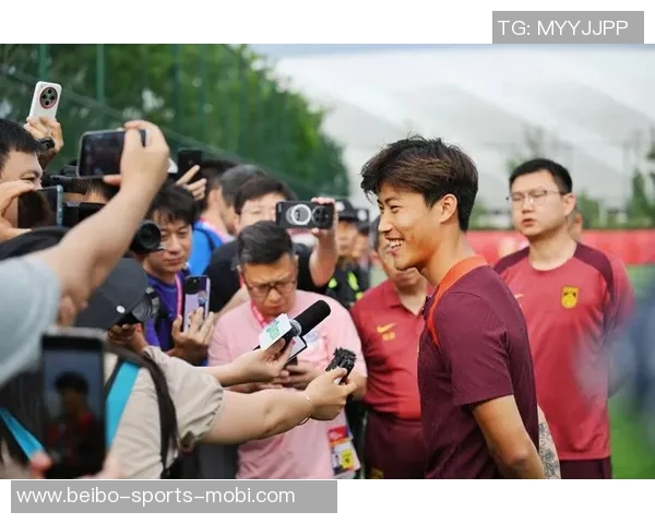 谢文能主场收官赛季贡献4球8助感谢所有支持球队的球迷与伙伴